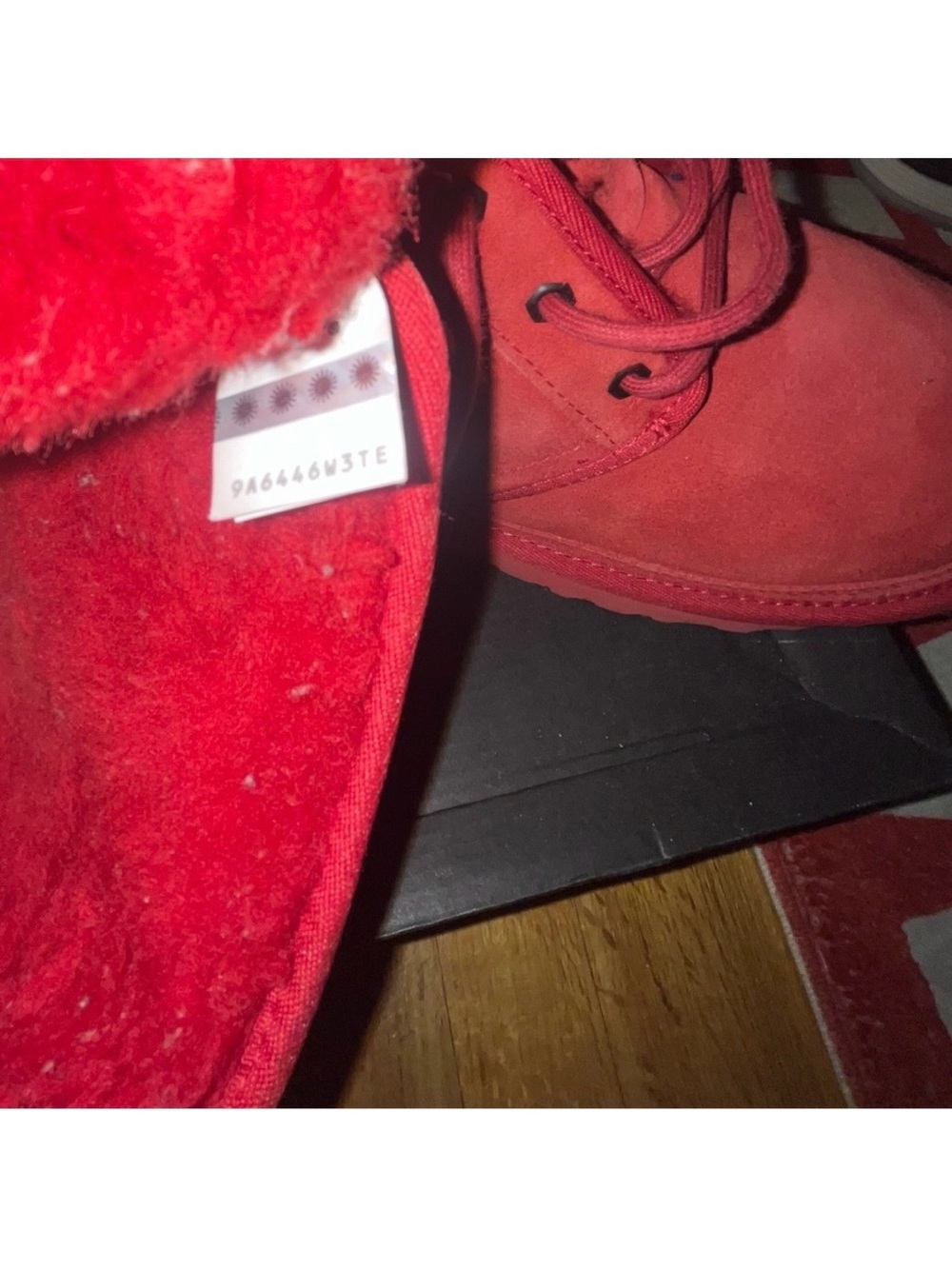 Men’s UGG Neumel Red Lace Up Suede Chukka Boots Size 11 - Picture 10 of 10